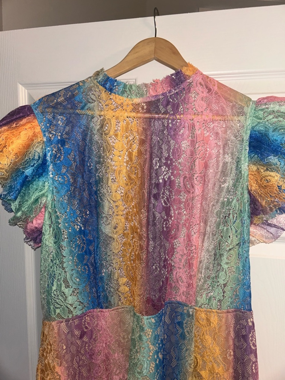 Curvy Rainbow Lace Midi Dress with Ruffle Sleeves - Multicolor - Picture 6 of 10